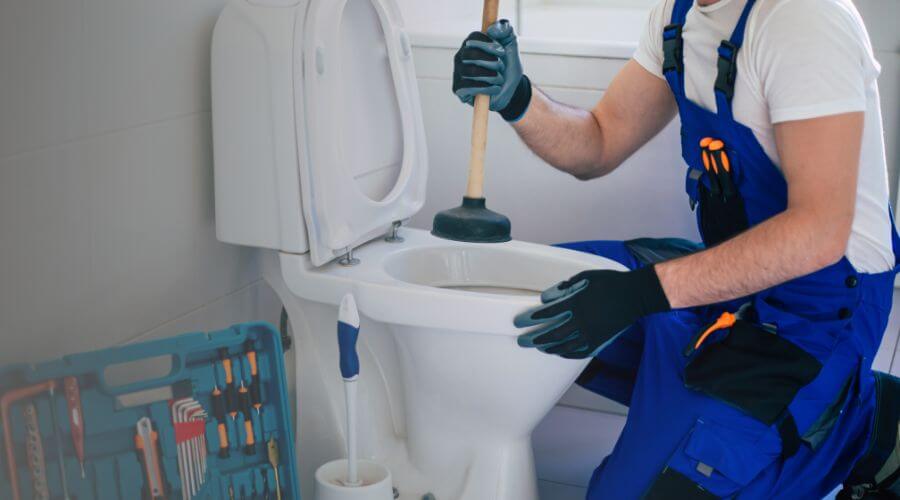 Expert burst pipe repair services in Avoca, WI
